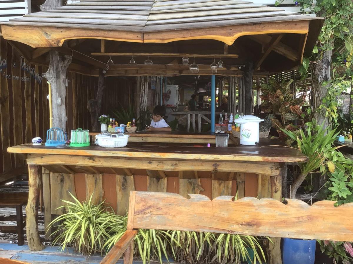 Homestay&Chaoleyseafoodrestaurant Ko Pu Exterior foto